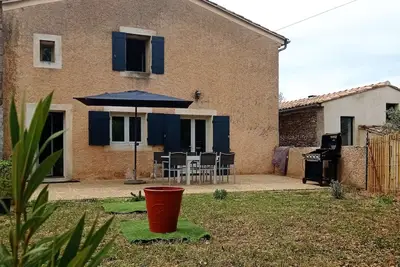Image de Maison de hameau rénovée à michemin entre St saturnin et Villars, au bord du Gr9