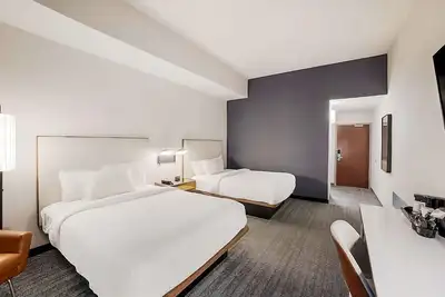 Image de Comfort and Relaxation! 2 Family-friendly Units! Outdoor Pool, Pets are Welcome!
