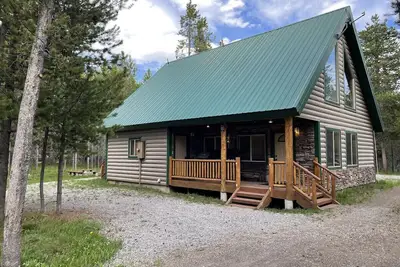 Image de Secluded Cabin, Bbq Grill, Firepit, 35 Min Ynp