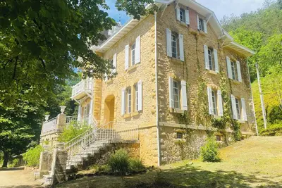 Image de Manoir dans le Périgord noir 12 personnes avec piscine