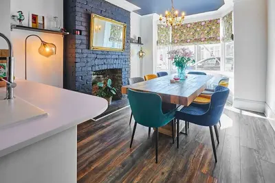 Host & Stay | Upleatham Street