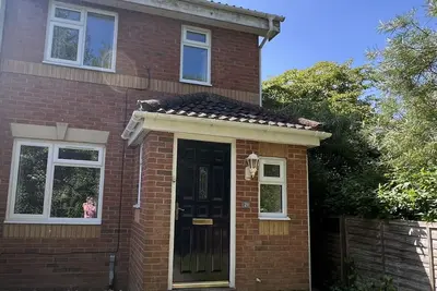 Image de Spacious 3 Bed House in beautiful area of Hampshire