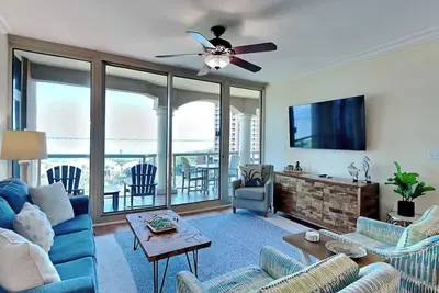 Image de Portofino Island Resort #1-805 | On-site Amenities