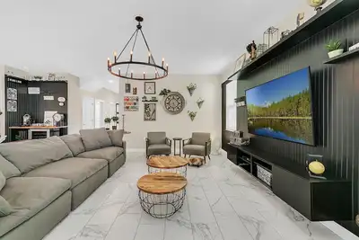 Image de Last Minute Disney Getaway! Private Pool, Hot Tub & Game Room. Book Now! #65749