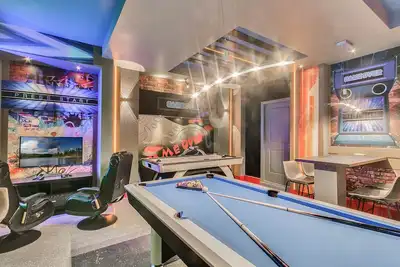 Image de Championsgate 1856 - Neuf Chambres Villa, Couchages 25