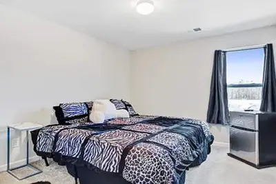 Image de A must book 5 star vacation townhome