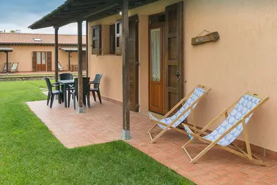Image de Appartement \"Isolotto - Frassino\" avec piscine partagée et Wi-Fi