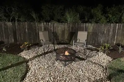 Image de Lil' Piece of Pensacola I 3br/2ba I Near Nas I 6 min to Beach