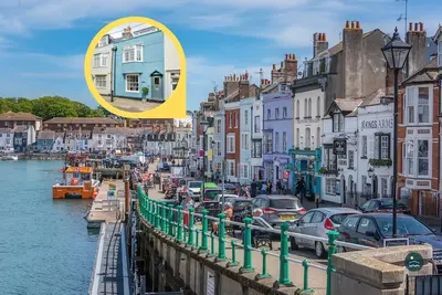 Cobb Cottage - Harbourside, permit parking