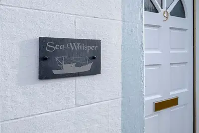 Image de Sea Whisper- lovely home in charming village