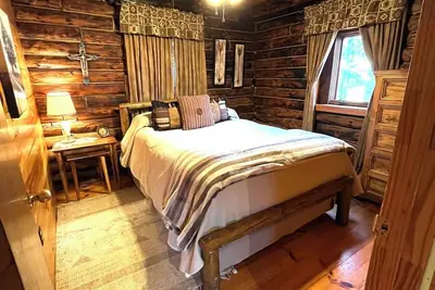 Image de Timberline Cabins - The Wilmington Cabin - Hot tub, WiFi, Pets, Fireplace