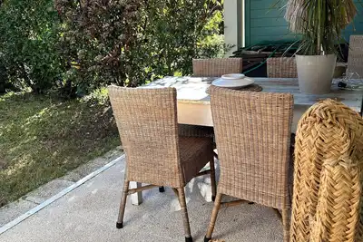Image de Joli T2 en rez-de-jardin, Ă 7 minutes des plages