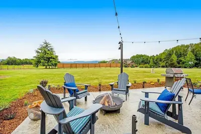 Image de Olympic Discovery · Mountain View, Hot Tub, Olympic Np, Golf!