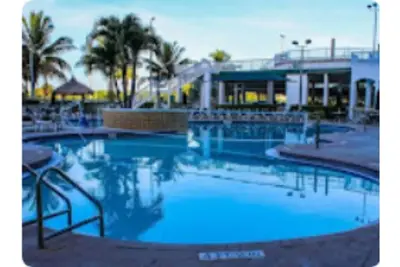 Image de Time share available April 8 to April 15   oceanfront 2 bedroom condo