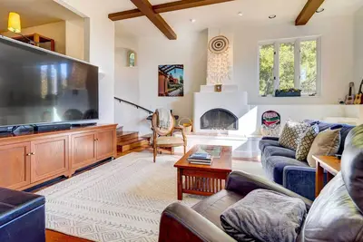 Image de Luxury Vacation Rental in Oakland, California!