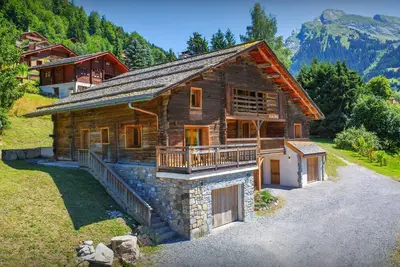 Image de Chalet Backflip - vacances en famille 10p avec sauna - Ovo Network