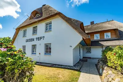 Image de App. Reetlodge - Holiday apartment under thatch for up to 4 people with sunbathing area.