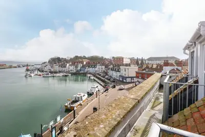 Image de Monarch, romantic, character holiday cottage in Brewers Quay Harbour