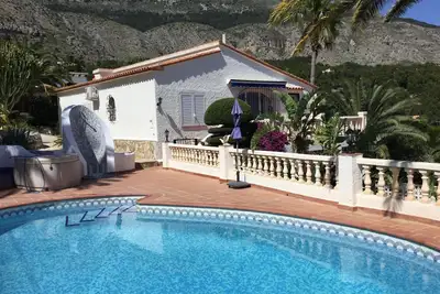 Image de Villa avec piscine privée pour famille