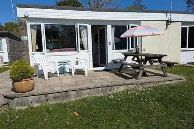 21 The Glade, pet friendly, character holiday cottage in Kilkhampton