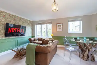 Image de A gem nestled in the heart of Oxford with parking!