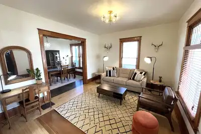 Image de Cozy Historic Home Downtown