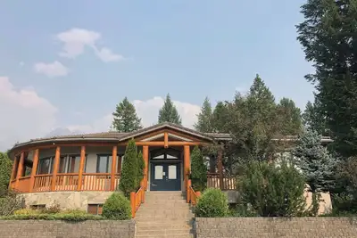 Image de Work from Anywhere Executive Sanctuary 7 mins from Hot Springs