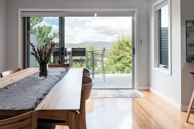 Image de Breathtaking Views with Parking in Trevallyn