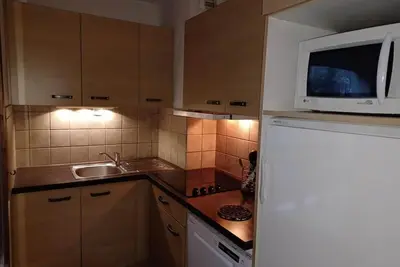 Image de 3ème étage, balcon, télévision, casier à ski, 56m², Brides Les Bains