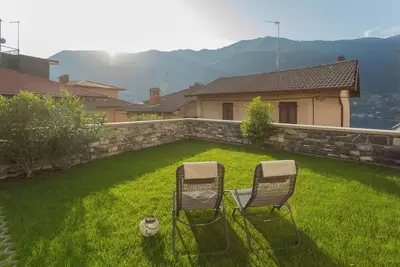 Image de Pozzo Vertical Apartment with garden and parking