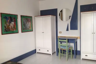 Image de seaside apartment