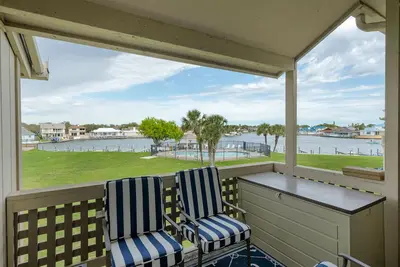 Image de Gaetano's Getaway | Water Views, Boat Slip