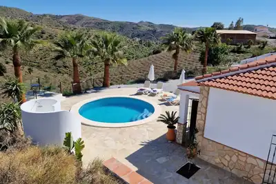 Image de 2 Bed 2 Bath Home Between Sedella & Salares. Lovely Saltwater Heated Pool
