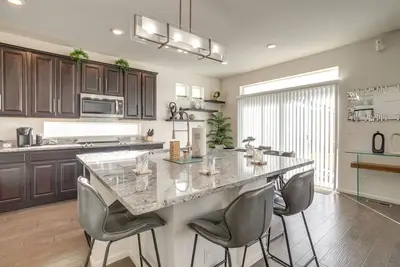 Image de 18 Mi to Dtwn Denver: Home w/ Patio & Bbq