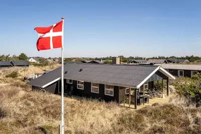 Image de Maison confortable de 3 chambres à.