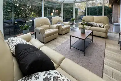Image de Belle maison à Zuidwolde avec WiFi