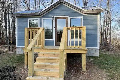 Image de Table Rock Tiny Homes Rock Creek Cabin