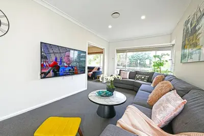 Image de Doncaster Brick Family Home up to 9ppl Netflix Parking Wifi