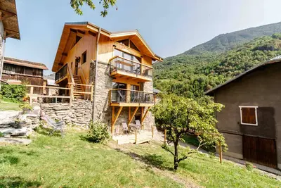 Image de Appartement 'Agréable 3 Étoiles App 4' avec vue sur les montagnes, Wi-Fi et climatisation