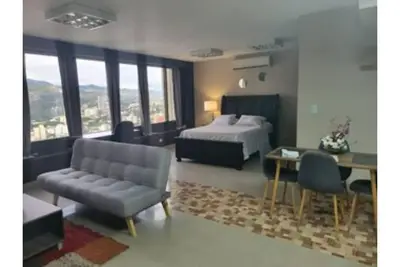 Torre de Cali Studio 30b Píso 30