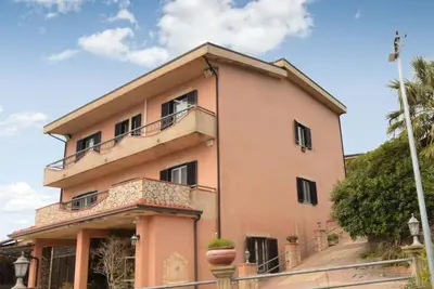 Bel appartement à Bonifati