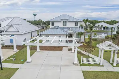 Image de Heated Pool - \"It's the Gulf\" Beach Club Cottage #41- Signature Properties