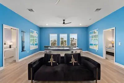 Image de Mimosa Manor | Brand-New Beachfacing Villa w Pvt Pool, Theater, Arcade, & More