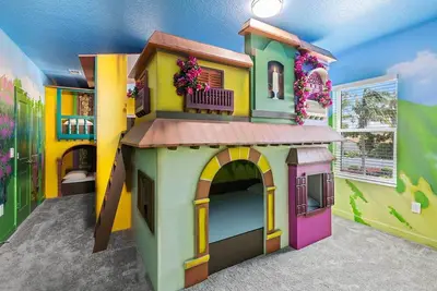 Image de Seaside Haven | Beach Home w Princess Br, Pool, Theater, Arcade, Game Rm