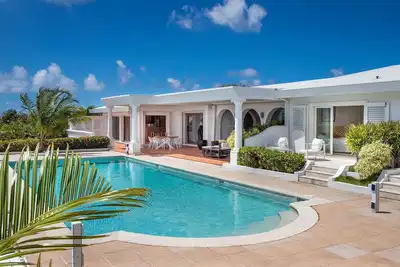 Image de Beaulieu (2/3 Rooms) Luxury villa