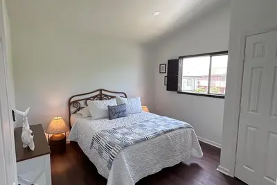 Wahoo Cabin \/ 2br 1br \/ Sleeps 6