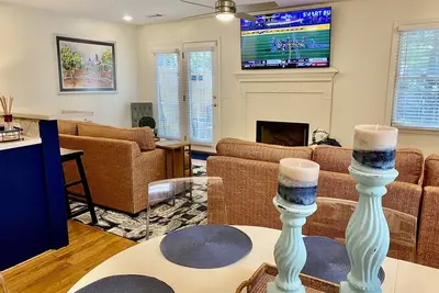 Image de Newly Renovated, 3 blocks from Au, Game Day House “Caddy’s Shack”