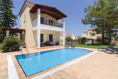 Image de Villa Olympios Springs by Villa Plus