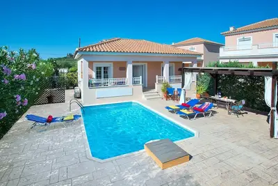 Image de Villa Jasmine Sostis by Villa Plus