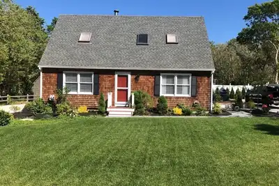 Image de New 4 Br house near center and beaches with bikes